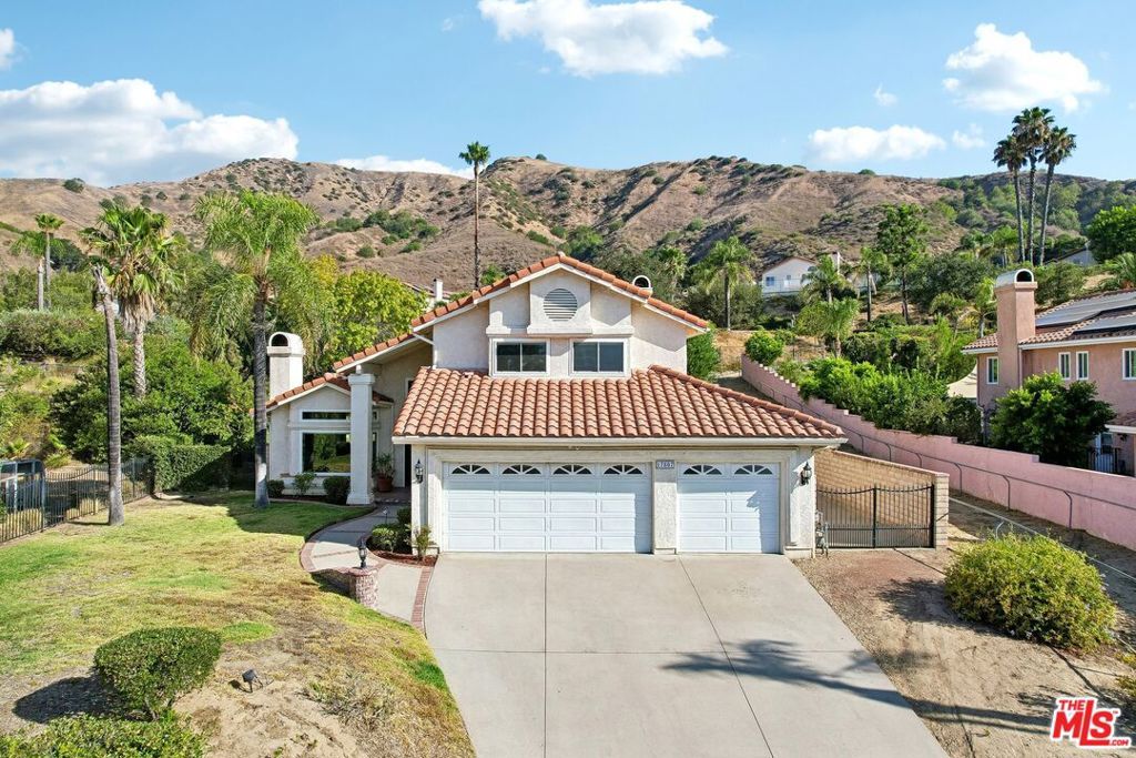 Image 50 of property listing at 17807 Tuscan Drive, Los Angeles, CA 91344