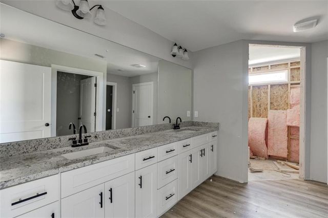 102 Creek Stone Drive, Hartwell, GA 30643