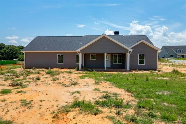 102 Creek Stone Drive, Hartwell, GA 30643