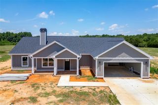 102 Creek Stone Drive, Hartwell, GA 30643