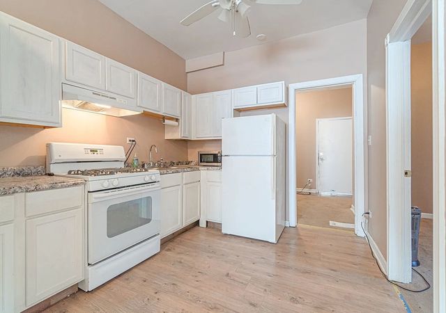 1144 W 68th Street 1, Chicago, IL 60621