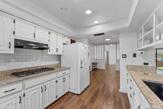 2526 Town Briar St, San Antonio, TX 78238