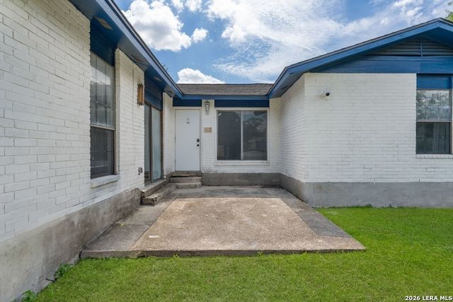 2526 Town Briar St, San Antonio, TX 78238