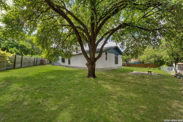 2526 Town Briar St, San Antonio, TX 78238