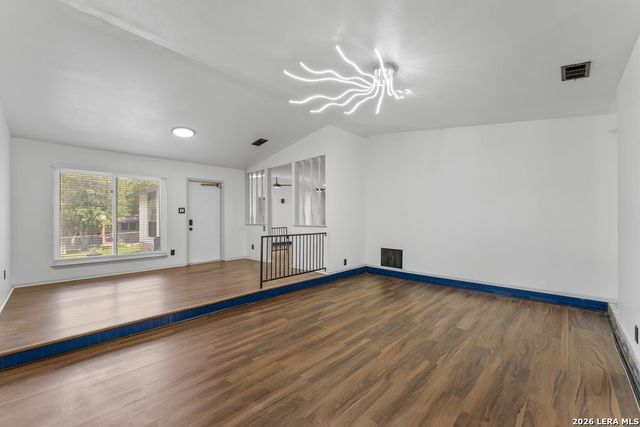 2526 Town Briar St, San Antonio, TX 78238