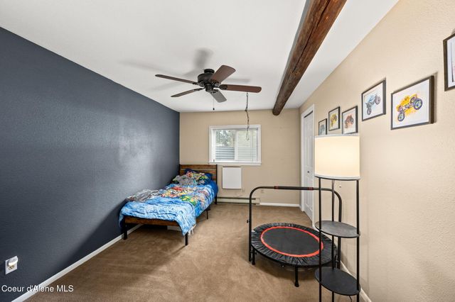 17875 N Richards Dr, Hayden, ID 83835