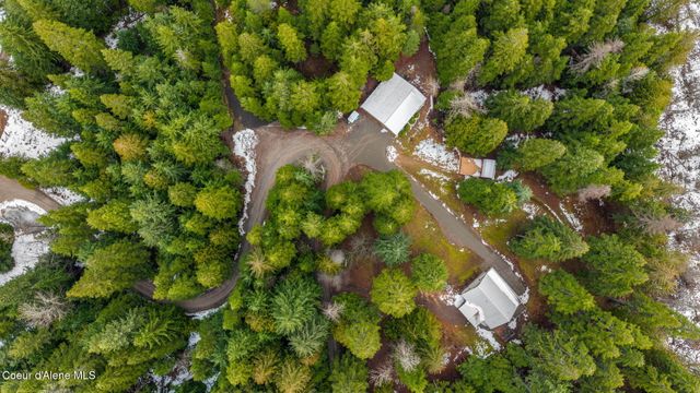 17875 N Richards Dr, Hayden, ID 83835