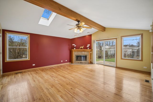 3717 Oriole Lane, Rolling Meadows, IL 60008