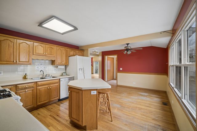 3717 Oriole Lane, Rolling Meadows, IL 60008