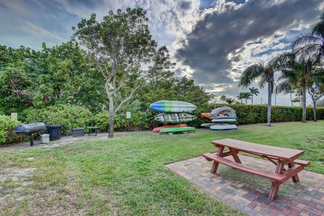 1100 Scotia Drive, Hypoluxo, FL 33462