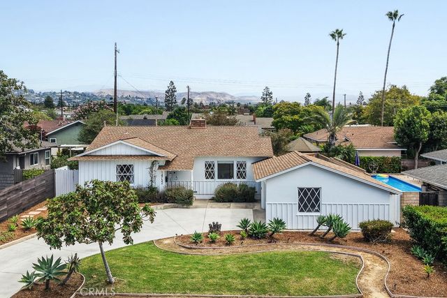 14752 Romanza, Tustin, CA 92780