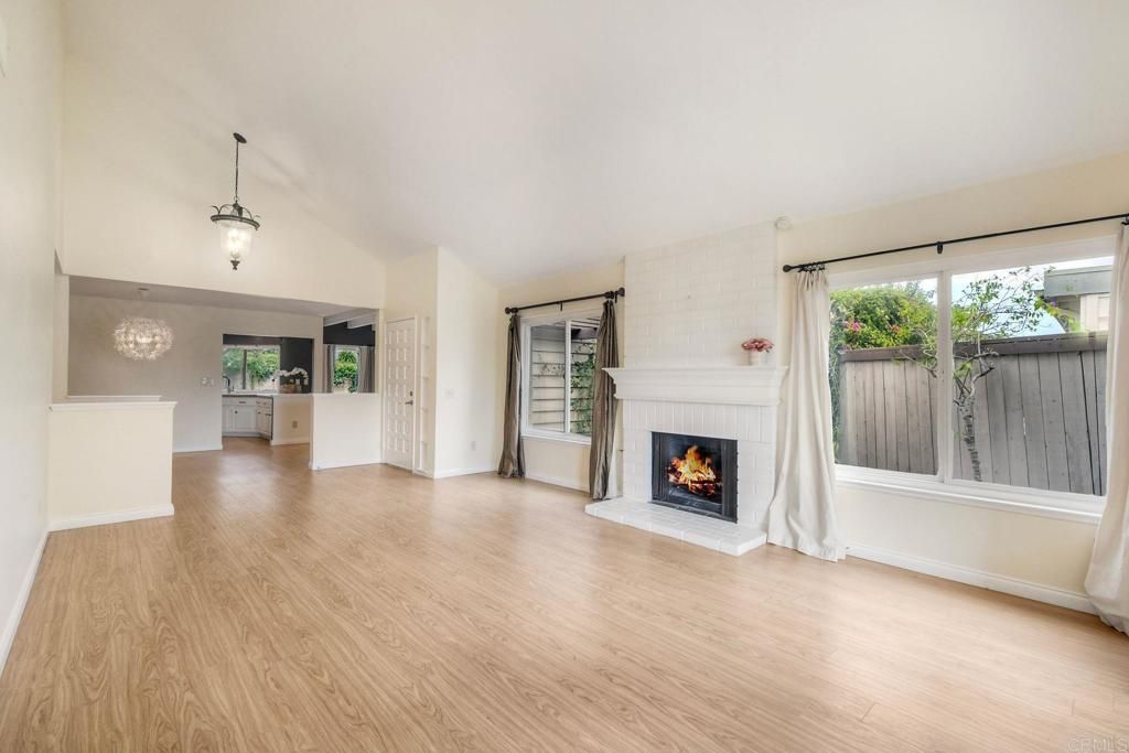 Image 5 of property listing at 1729 Gascony Road, Encinitas, CA 92024