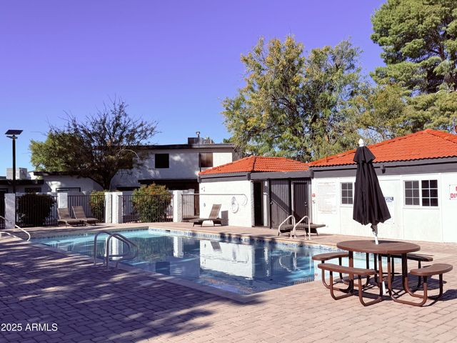 1051 S Dobson Road 190, Mesa, AZ 85202