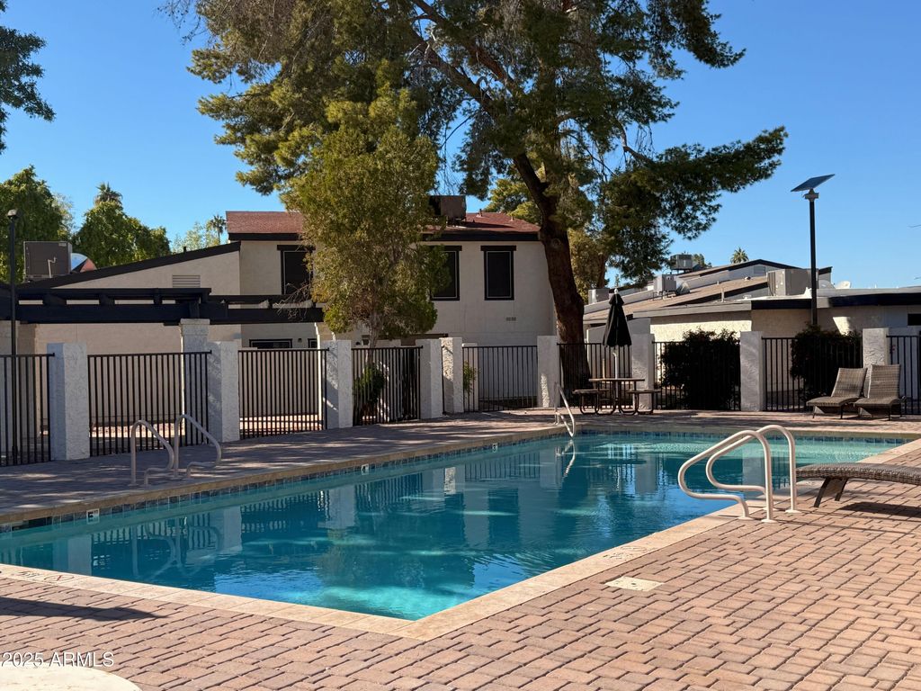 1051 S Dobson Road 190, Mesa, AZ 85202