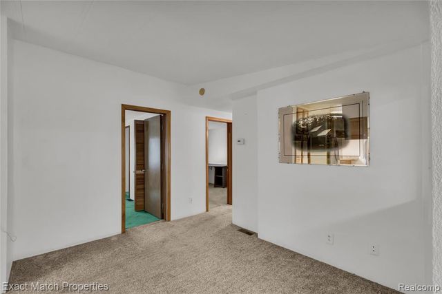 5468 Lippincott Road, Lapeer, MI 48446