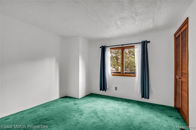 5468 Lippincott Road, Lapeer, MI 48446