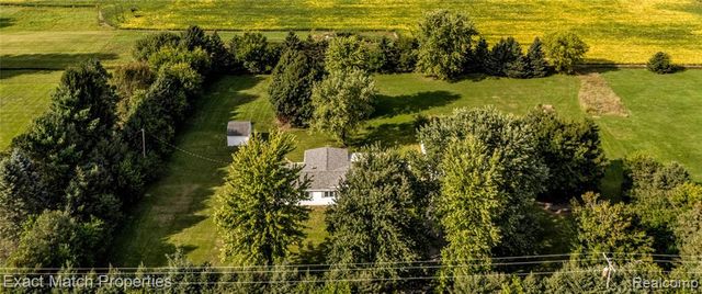 5468 Lippincott Road, Lapeer, MI 48446