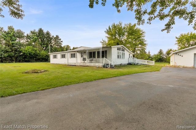 5468 Lippincott Road, Lapeer, MI 48446