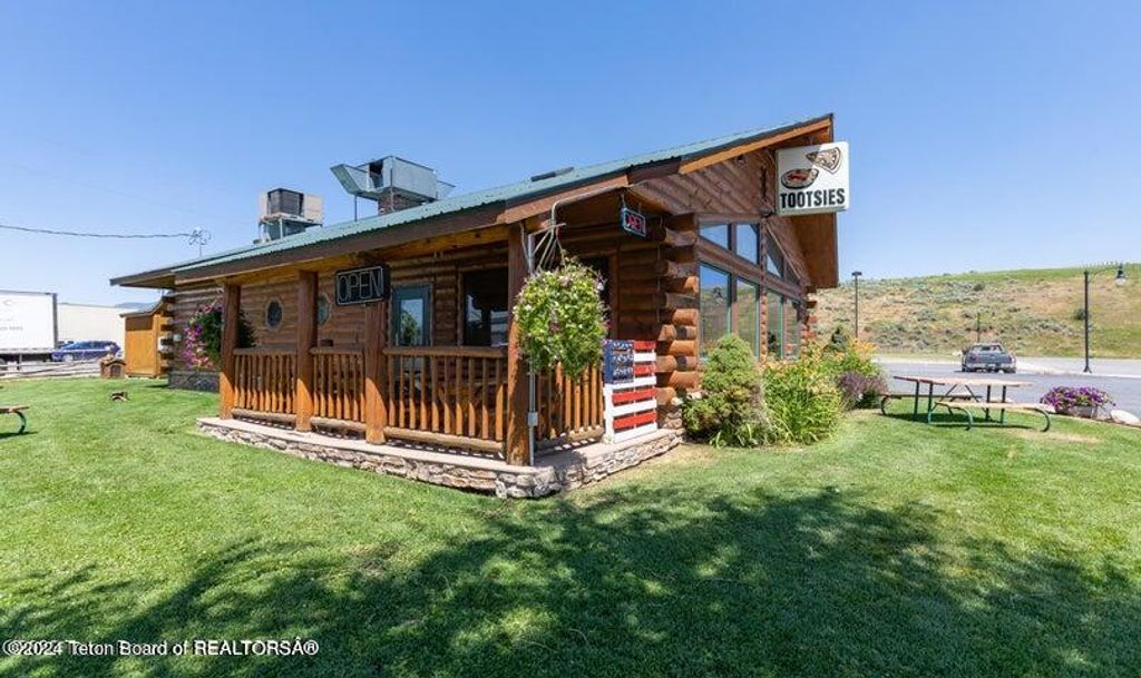 130 HWY 89, Thayne, WY 83127 photo 2