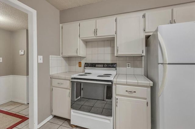 1711 E Lindsey Street 3, Norman, OK 73071