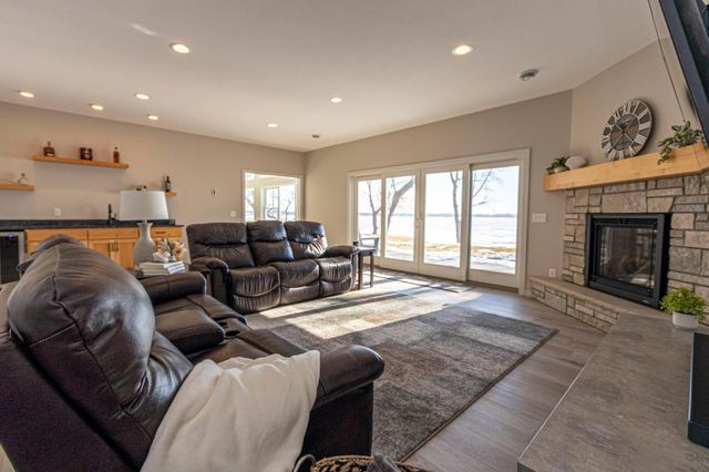 10630 Reno View Drive, Alexandria, MN 56308