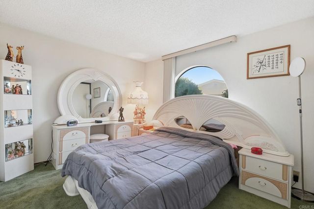 634 Via Santa Cruz, Vista, CA 92081