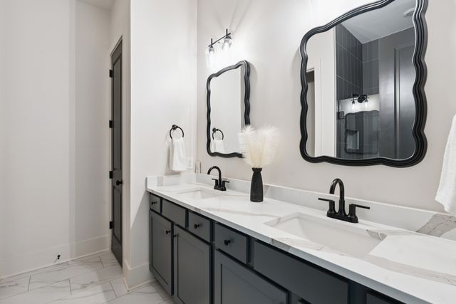 2612 Buckner Ln, Thompsons Station, TN 37179