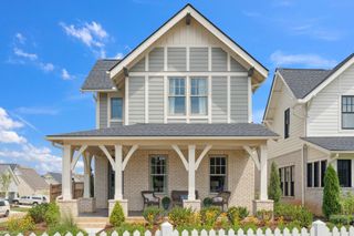 2612 Buckner Ln, Thompsons Station, TN 37179