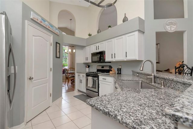18210 SWEET JASMINE DRIVE, Tampa, FL 33647