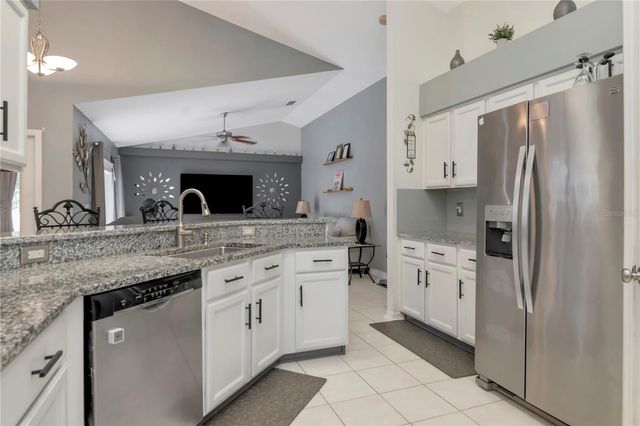 18210 SWEET JASMINE DRIVE, Tampa, FL 33647