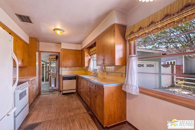 3925 Aden Way, Riverside, CA 92504