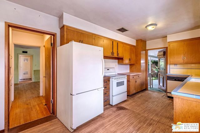 3925 Aden Way, Riverside, CA 92504