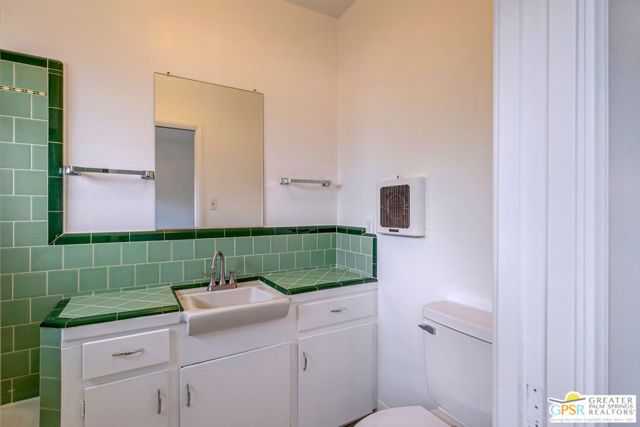 3925 Aden Way, Riverside, CA 92504