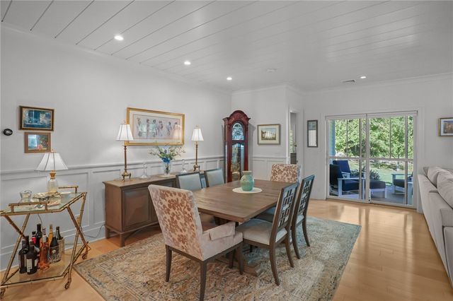 59 Travelers Court, East Greenwich, RI 02818