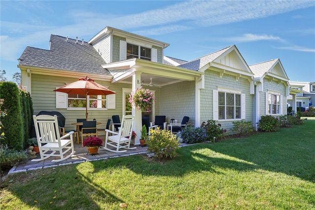 59 Travelers Court, East Greenwich, RI 02818