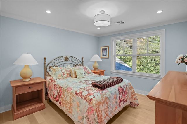 59 Travelers Court, East Greenwich, RI 02818