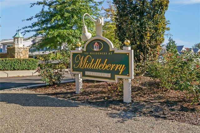 59 Travelers Court, East Greenwich, RI 02818