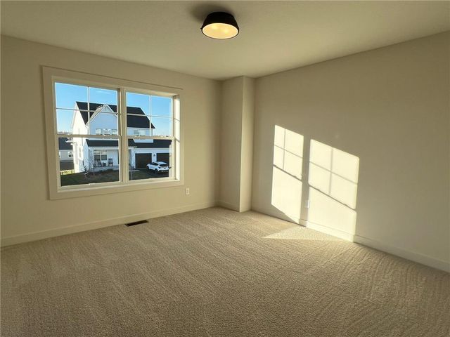 4054 Arbor Drive, Woodbury, MN 55125