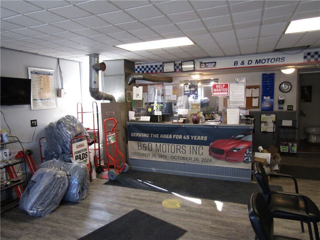 885 Main Street, Middletown, NY 12455
