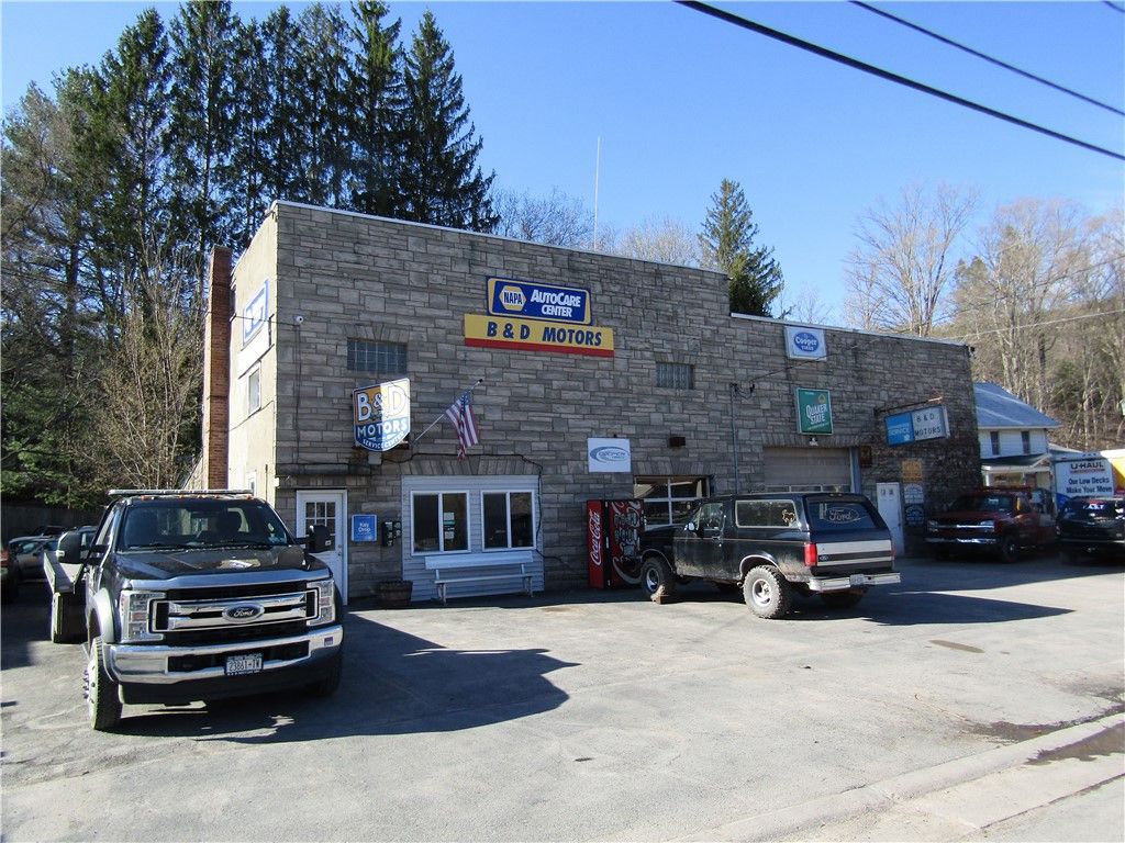 885 Main Street, Middletown, NY 12455