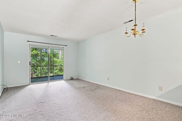 2730 S 17th Street Apt D, Wilmington, NC 28412