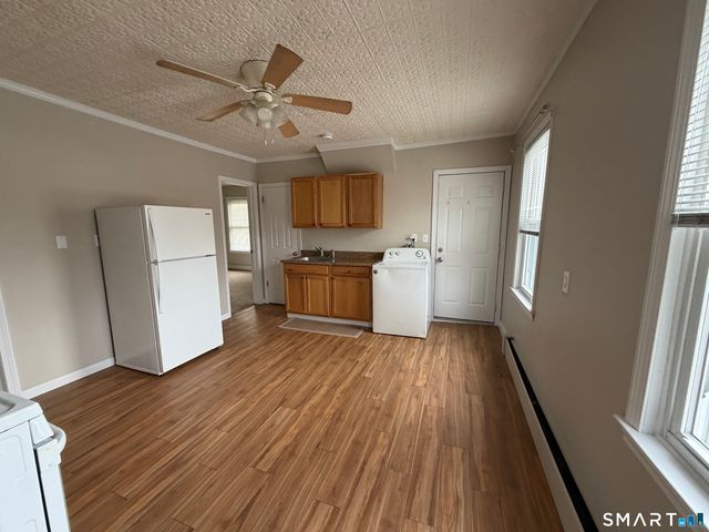 1706 Thomaston Avenue 2, Waterbury, CT 06704