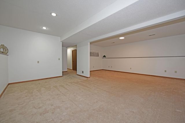 5506 Prospect Avenue, White Bear Twp, MN 55110