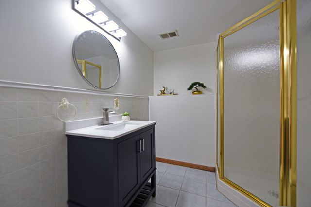 5506 Prospect Avenue, White Bear Twp, MN 55110