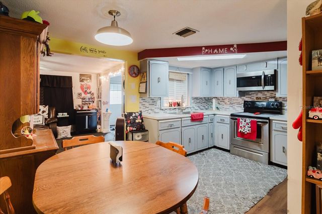 9731 RAINBOW LANE, Port Richey, FL 34668