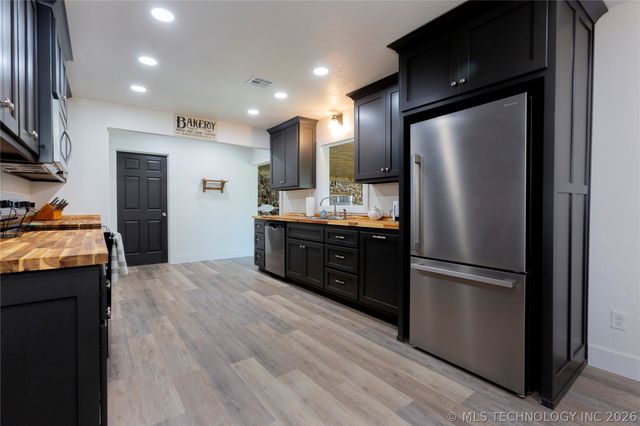 2710 Hardy Springs Road, Mcalester, OK 74501