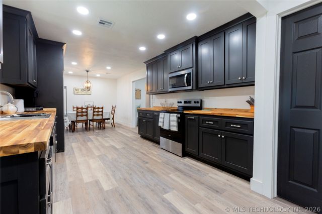 2710 Hardy Springs Road, Mcalester, OK 74501