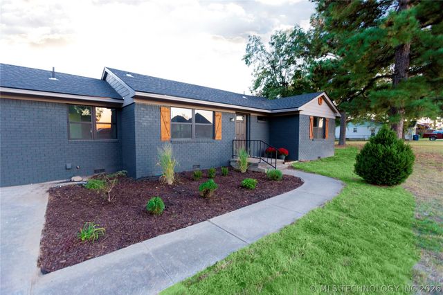 2710 Hardy Springs Road, Mcalester, OK 74501