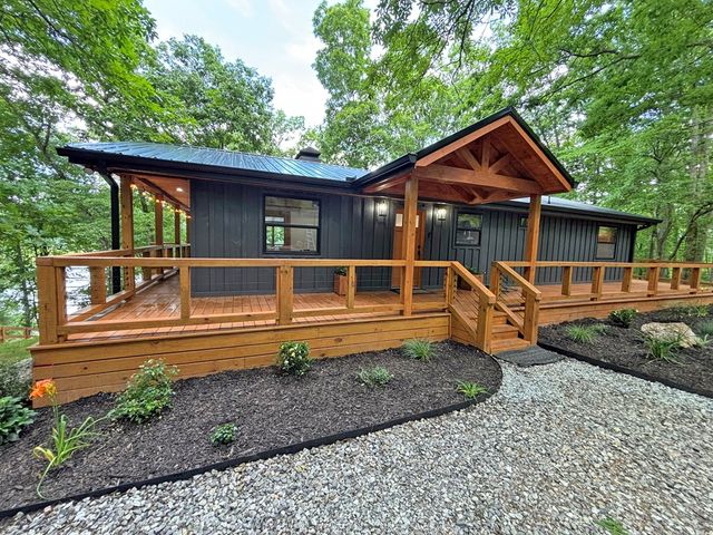 251 Walnut Rd, Blairsville, GA 30512