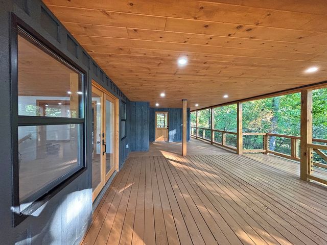251 Walnut Rd, Blairsville, GA 30512